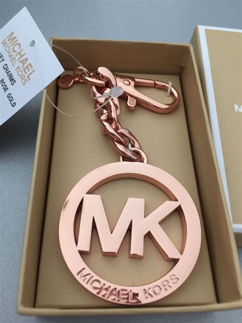 michael kors taschenanhänger schlüssel|Michael Kors Anhänger online kaufen .